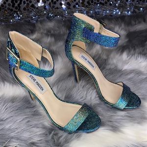 STEVE MADDEN MERMAID HEELS💚💙